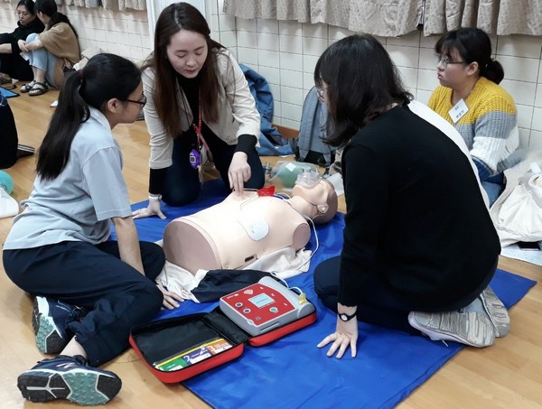 20191130_191216_0086_copy1.jpg